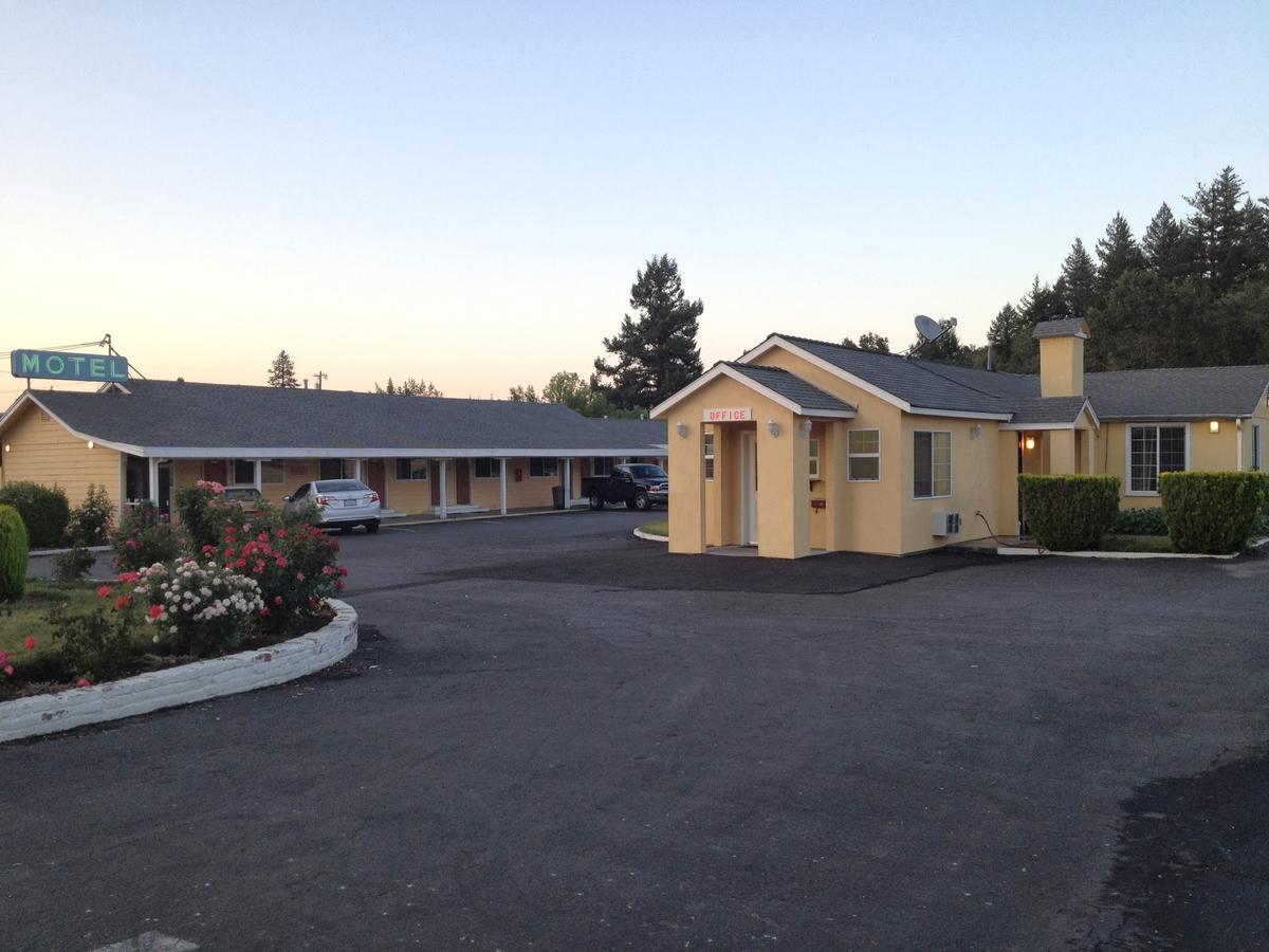 Edgewood Motel Willits Ngoại thất bức ảnh